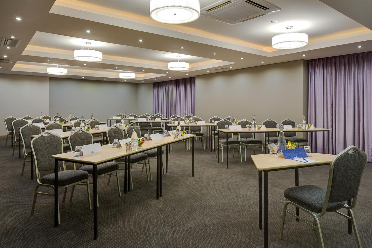 Anew Hotel Hatfield Pretoria-Noord Exterior foto