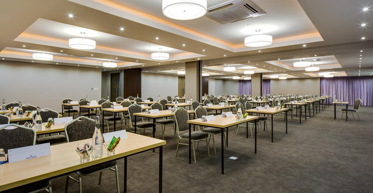Anew Hotel Hatfield Pretoria-Noord Exterior foto